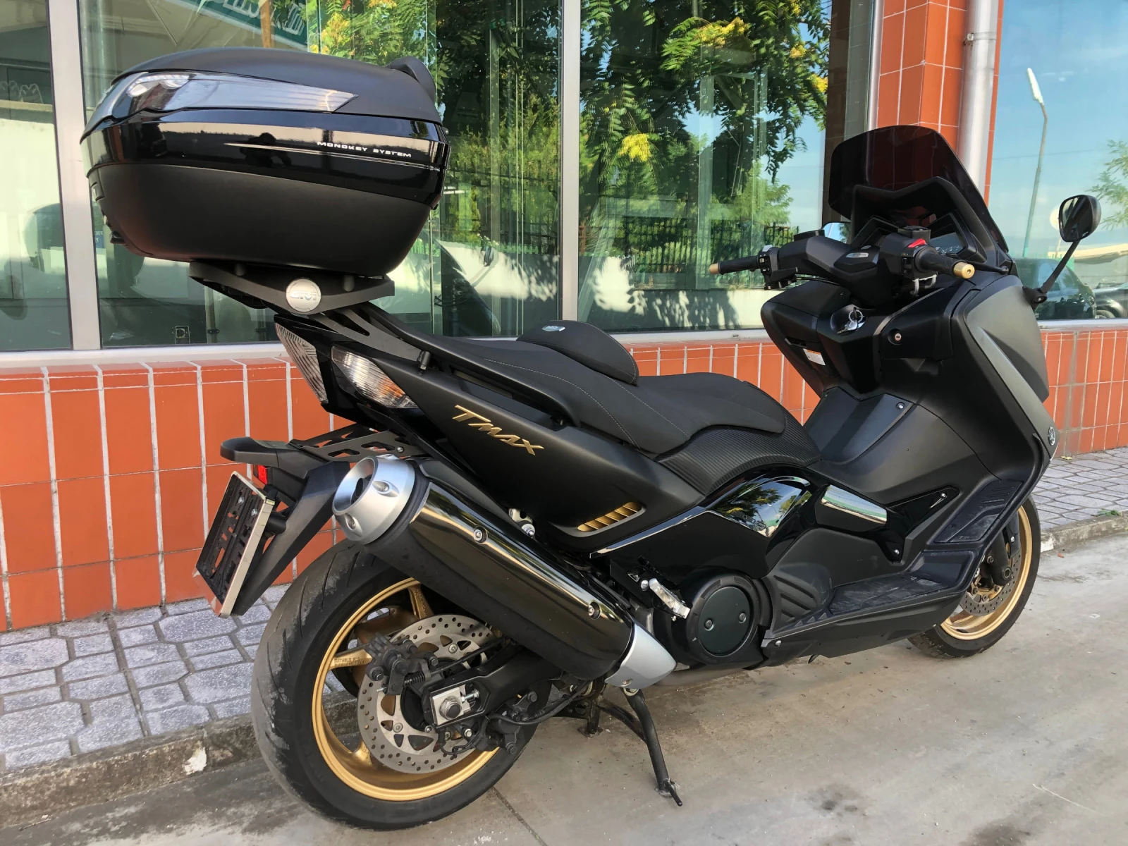 Yamaha T-max Black Max - изображение 10