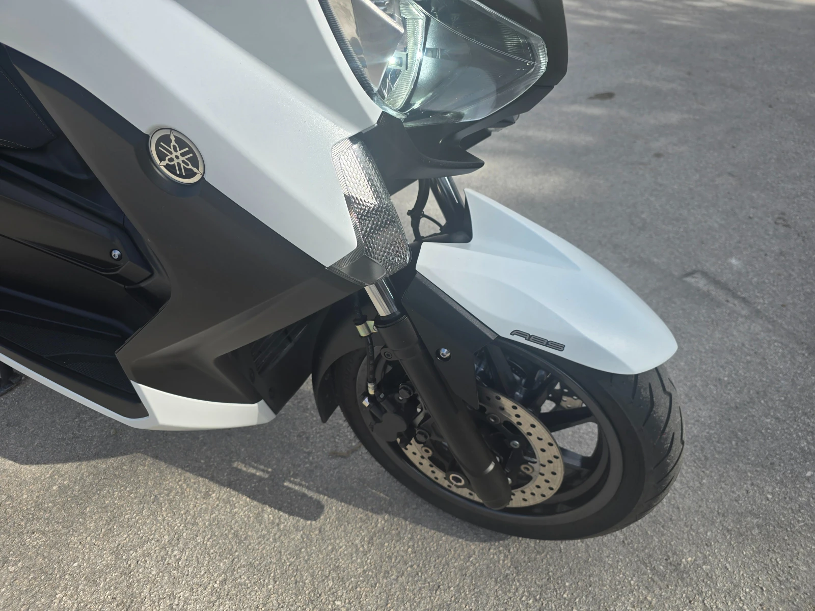 Yamaha X-max 400 ABS 17000km!!!!, снимка 8 - Мотоциклети и мототехника - 54385211
