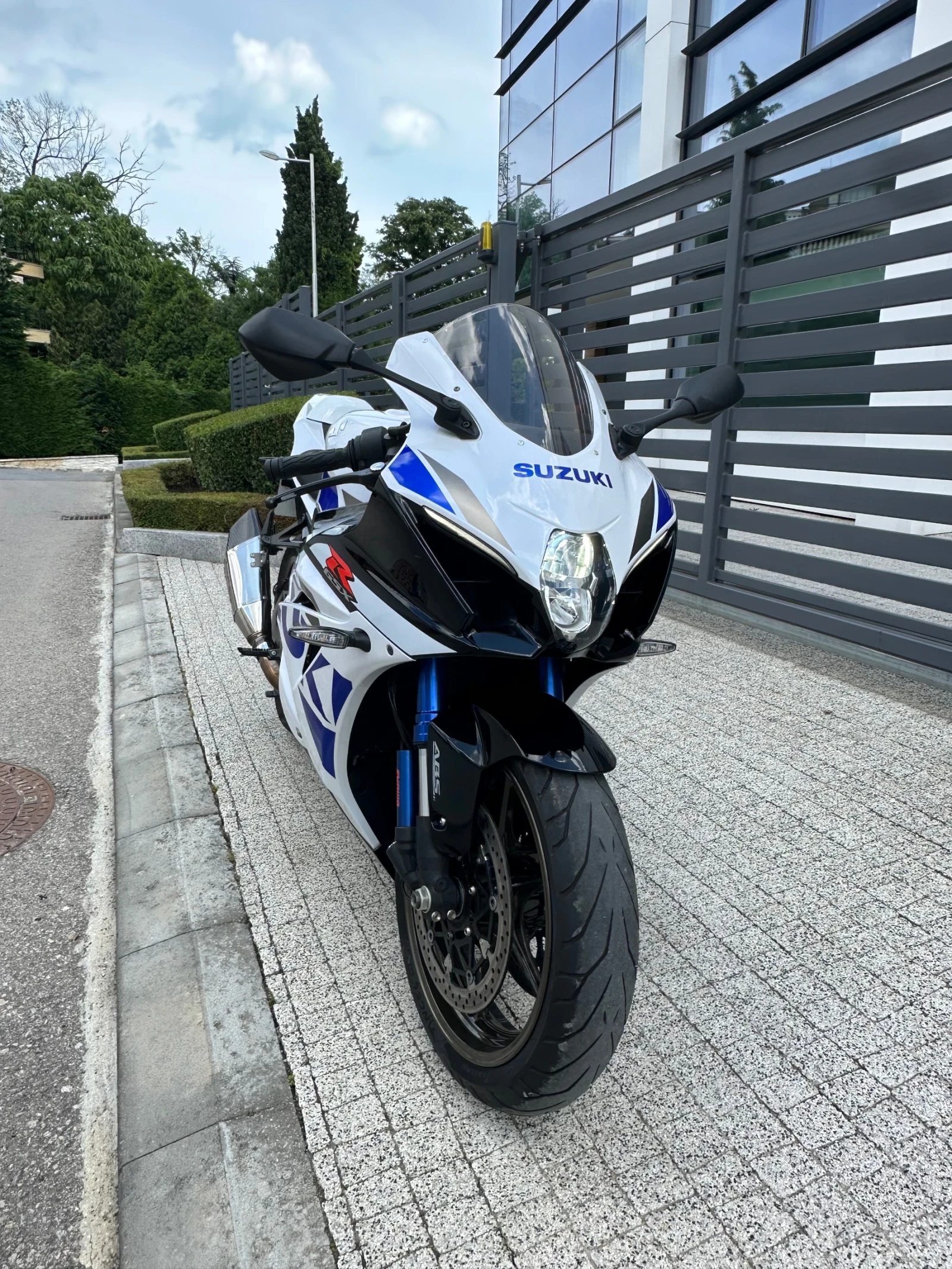 Suzuki Gsxr 1000, снимка 2 - Мотоциклети и мототехника - 54893676