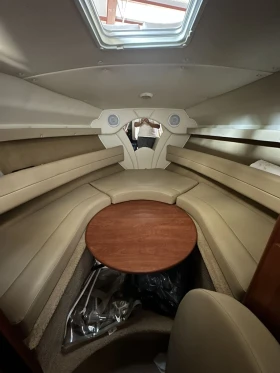 Моторна яхта Rinker 270 Fiesta vee, снимка 6