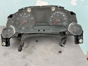 88311327 километраж AUDI A8D3, снимка 1