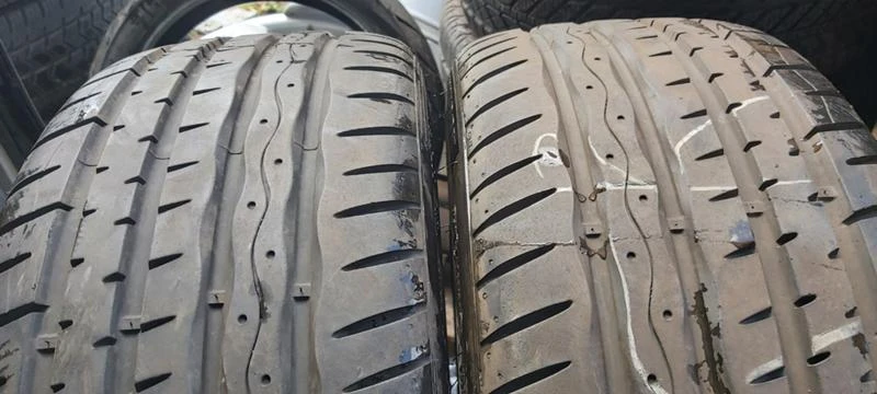 Гуми Летни 215/40R17, снимка 1 - Гуми и джанти - 33537617