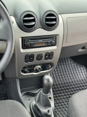 Dacia Sandero 1.2i 75кс, снимка 12