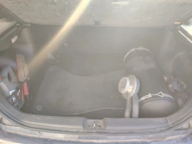 Mazda 323 F, снимка 5