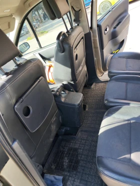 Renault Scenic 1.5 - 2200 € / 4302.83 лв. - 77030832 8