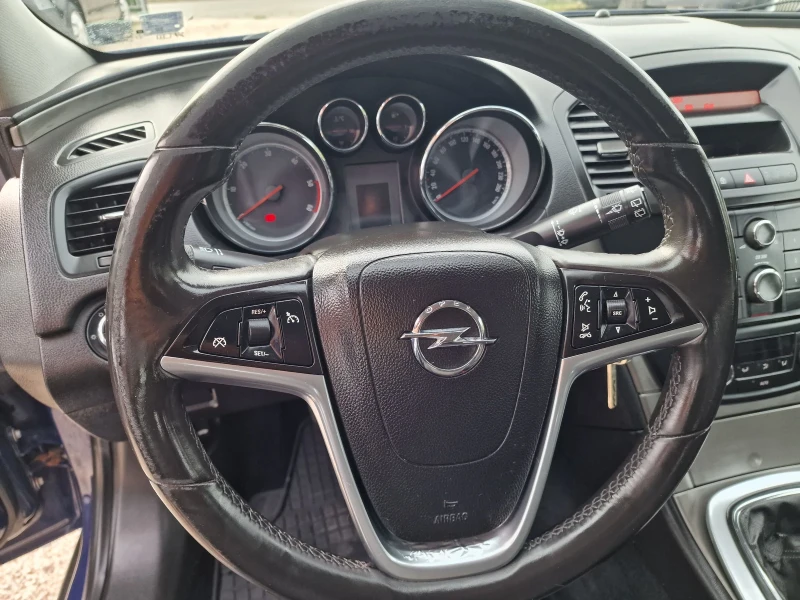 Opel Insignia 2.0 cdti, снимка 14 - Автомобили и джипове - 48059858