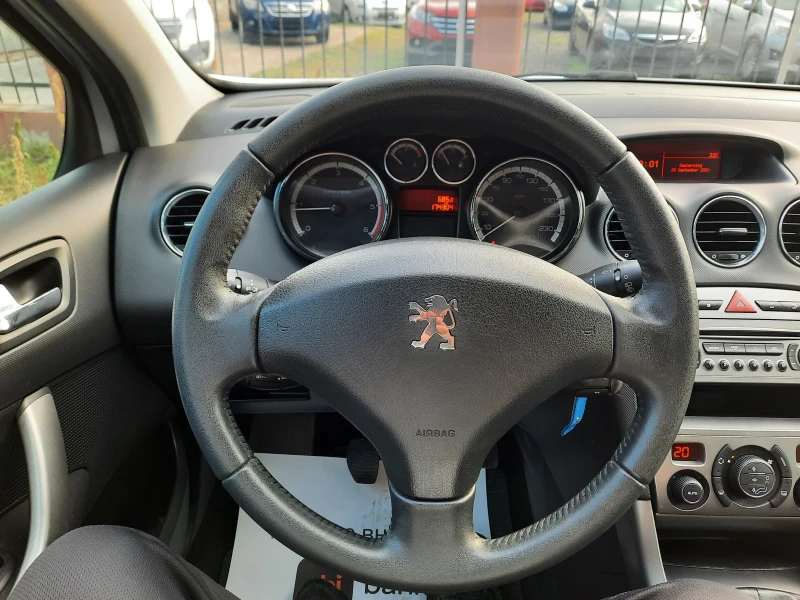 Peugeot 308 SW 2.0HDI, снимка 12 - Автомобили и джипове - 47367254