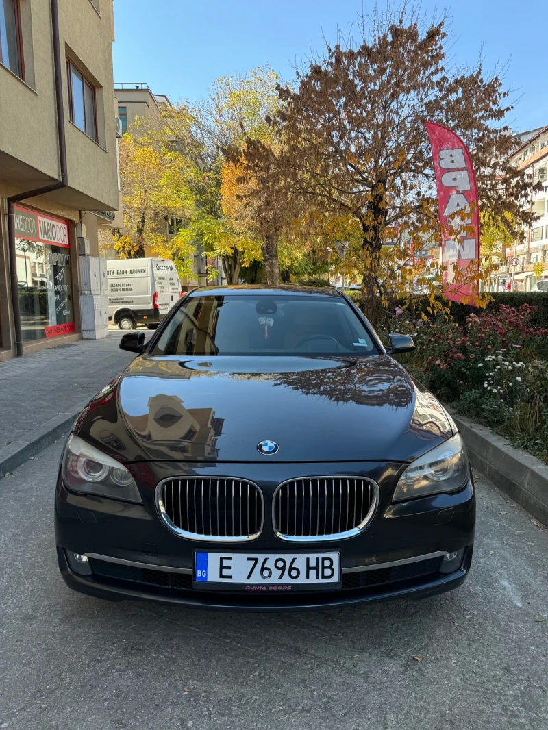 BMW 740 Доста екстри напълно обслужена! , снимка 1 - Автомобили и джипове - 47800426