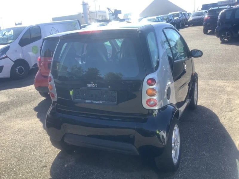 Smart Fortwo 600, снимка 3 - Автомобили и джипове - 47981748