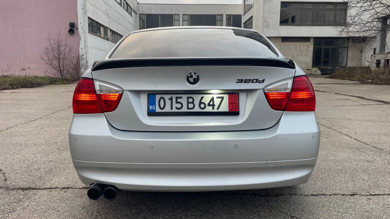 BMW 320 NAVI , снимка 6 - Автомобили и джипове - 48302452