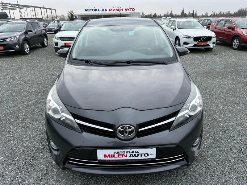 Toyota Verso (KATO НОВА)^(7-МЕСТА), снимка 2 - Автомобили и джипове - 52639852