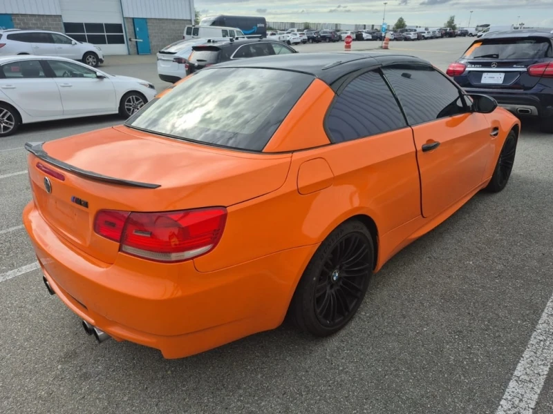 BMW M3 * CARFAX * БЕЗ ПЪРВОНАЧАЛНА ВНОСКА, снимка 3 - Автомобили и джипове - 53254584