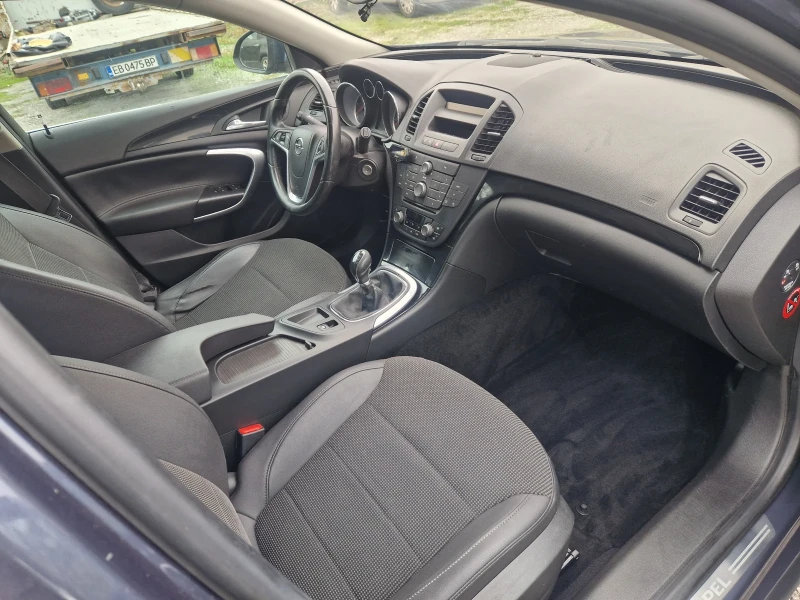 Opel Insignia 2.0cdti, 160кс, 197х.км, full, КАТО НОВА, снимка 9 - Автомобили и джипове - 53386643