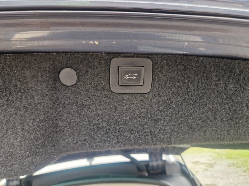 Opel Insignia 2.0cdti, 160кс, 197х.км, full, КАТО НОВА, снимка 13 - Автомобили и джипове - 53386643