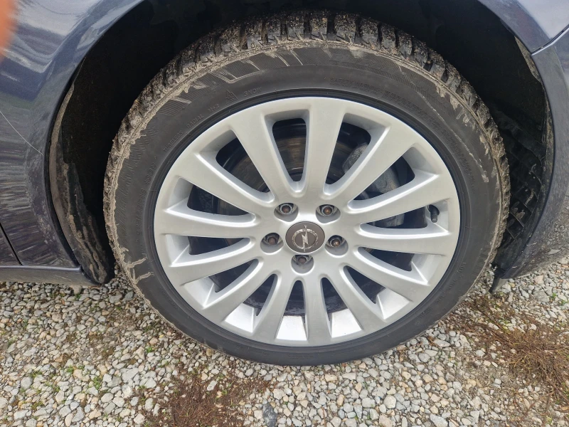 Opel Insignia 2.0cdti, 160кс, 197х.км, full, КАТО НОВА, снимка 17 - Автомобили и джипове - 53386643
