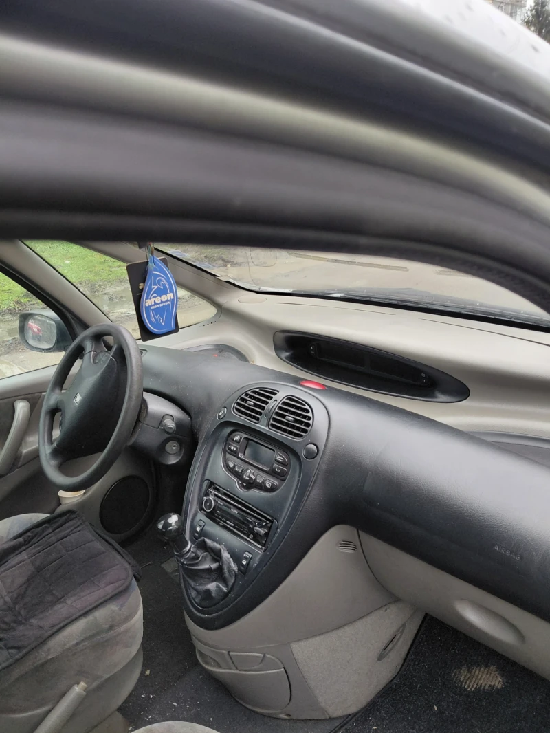 Citroen Xsara picasso, снимка 3 - Автомобили и джипове - 53419131