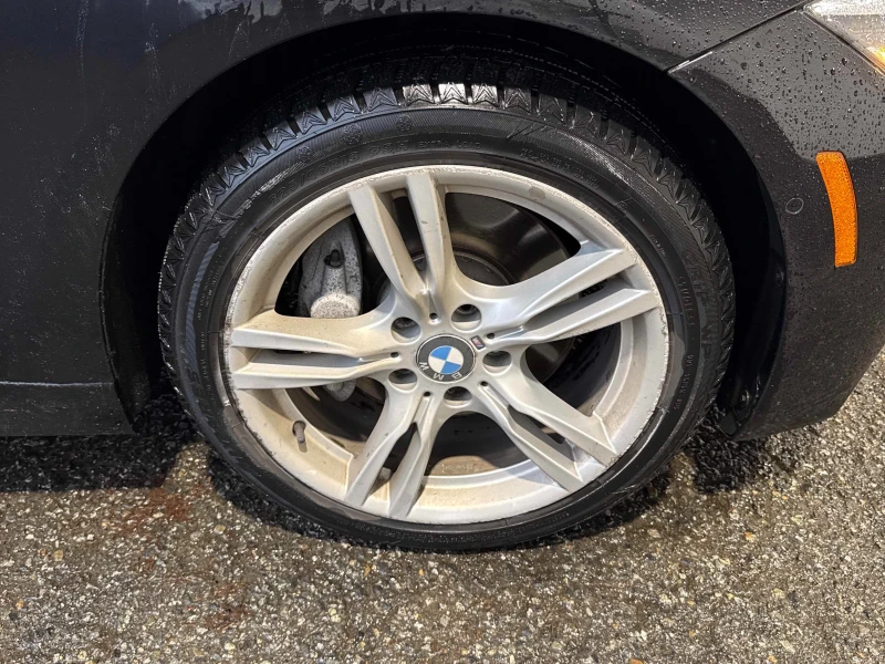 BMW 330 * * CARFAX * * АВТО КРЕДИТ * * , снимка 6 - Автомобили и джипове - 53502334