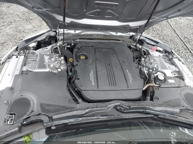 Jaguar F-Type P300 * Възможен Лизинг* , снимка 16 - Автомобили и джипове - 53103921