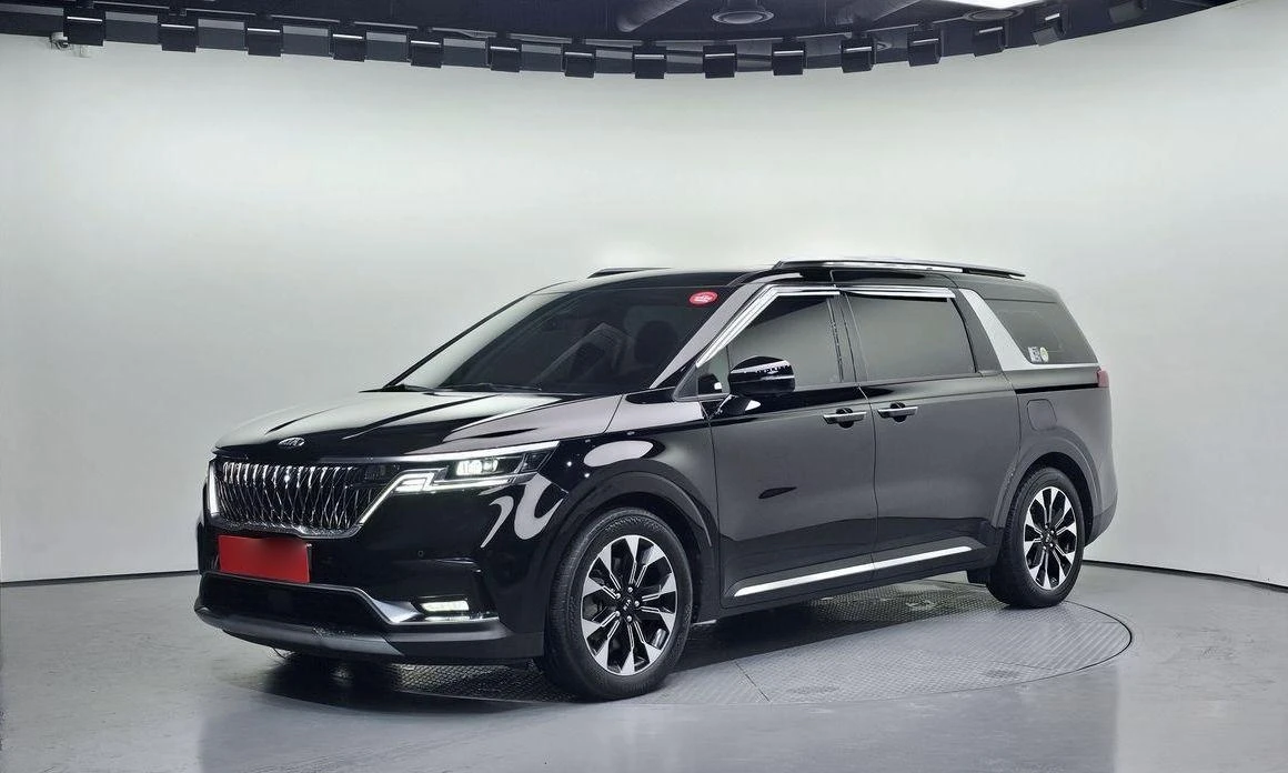 Kia Carnival 7-Seater Noblesse  * НАЙ-ДОБРА ЦЕНА В БЪЛГАРИЯ* , снимка 1