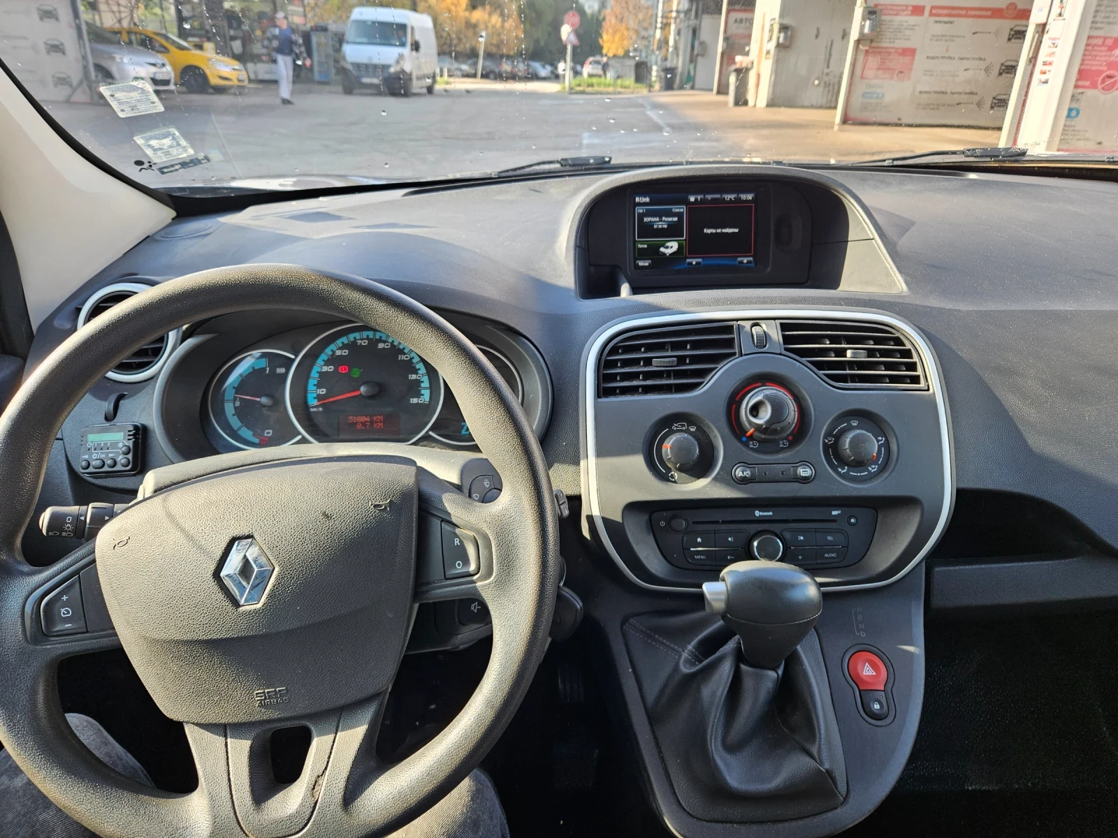 Renault Kangoo Z.E 33kwh MAXI - изображение 7