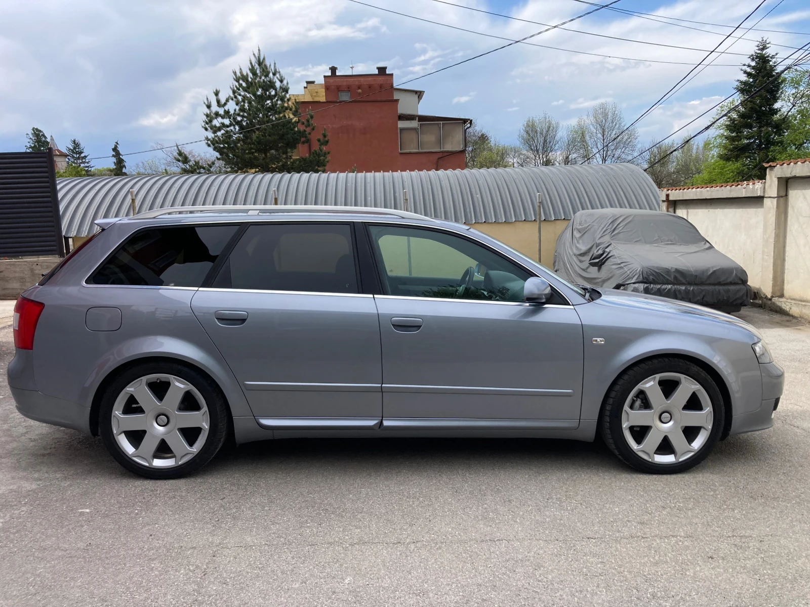 Audi A4 1.8-190к.с.-BEX-4x4 - изображение 6