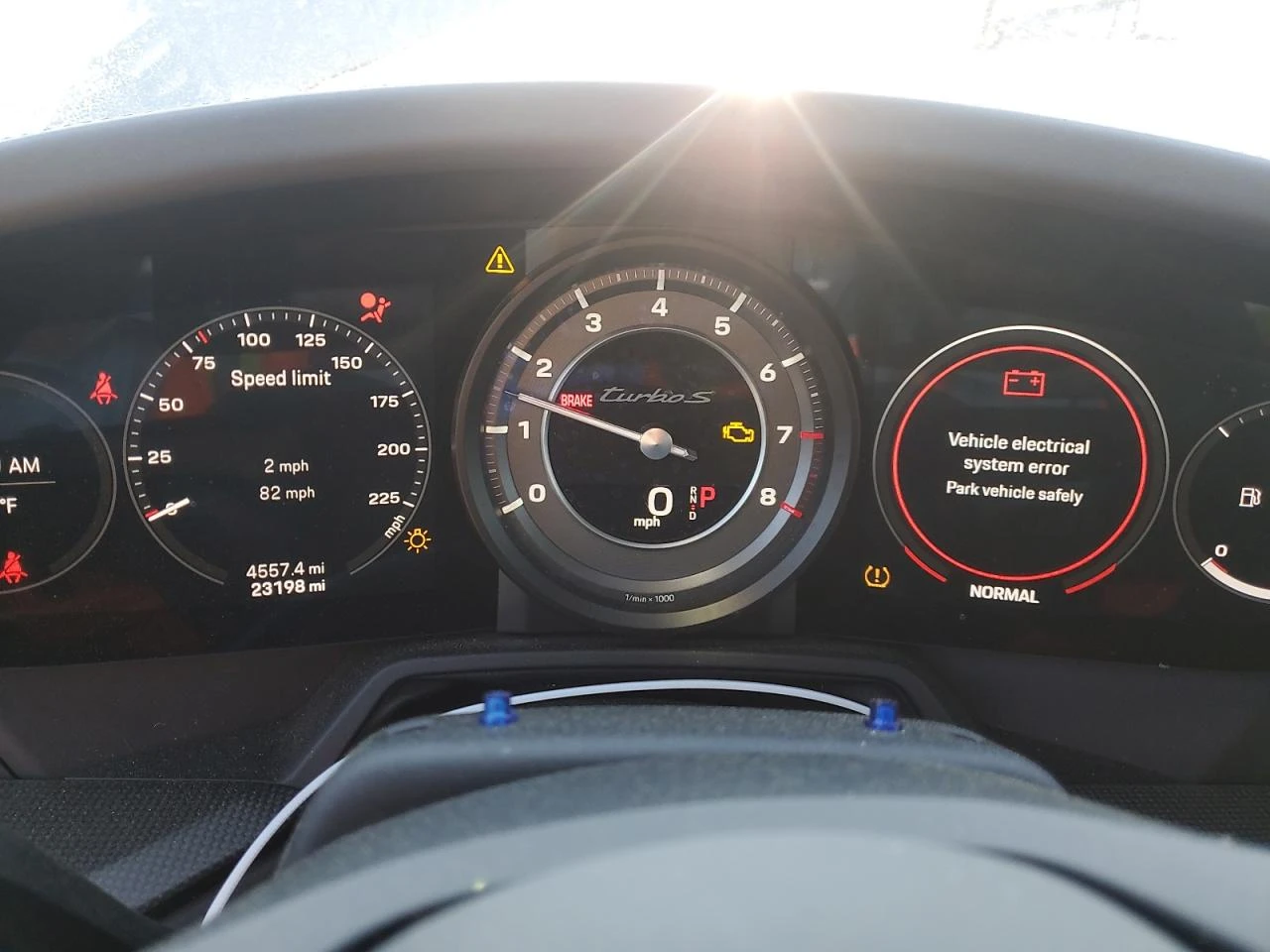 Porsche 911 Turbo S 3.8L V6 640кс - изображение 9