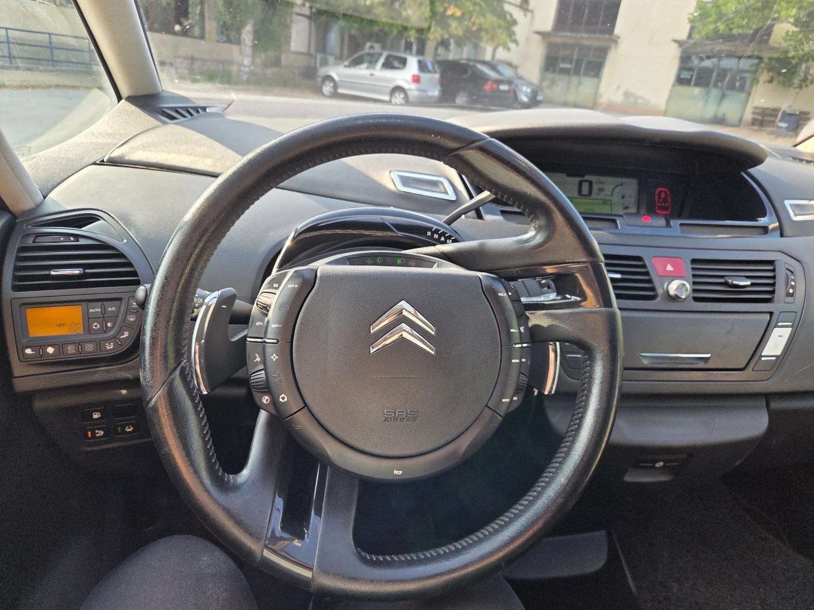 Citroen C4 Picasso 2.0HDI | Mobile.bg   11