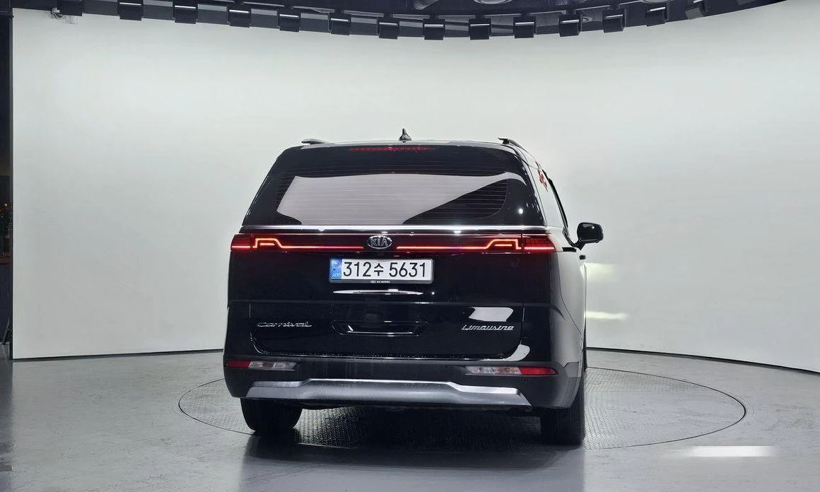 Kia Carnival 7-Seater Noblesse  * -   *  | Mobile.bg   4