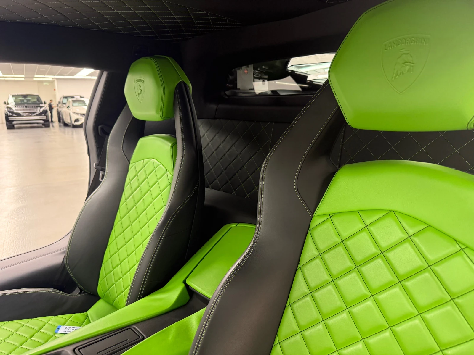 Lamborghini Aventador S | Mobile.bg   13