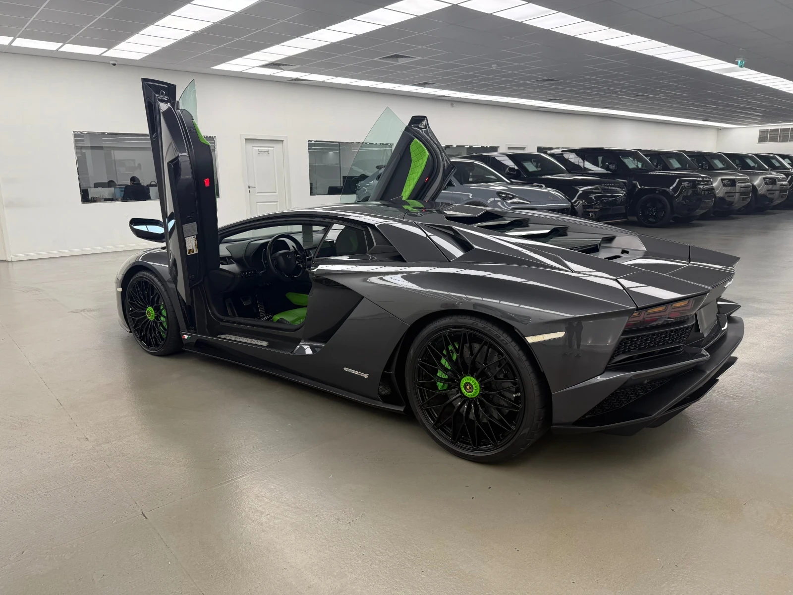 Lamborghini Aventador S | Mobile.bg   8