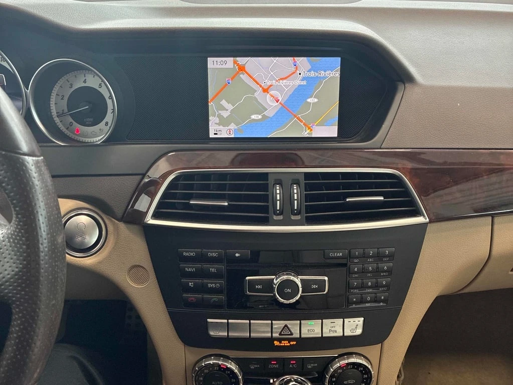 Mercedes-Benz C 350 * CARFAX * КЛИП* ИСТОРИЯ* АВТО ФИНАНСИРАНЕ - изображение 9