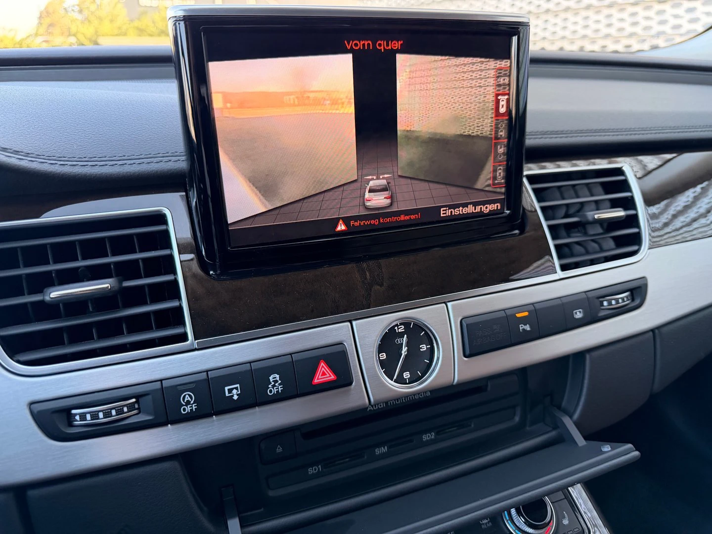 Audi A8 L 4.2 TDI quattro, снимка 13 - Автомобили и джипове - 53629729