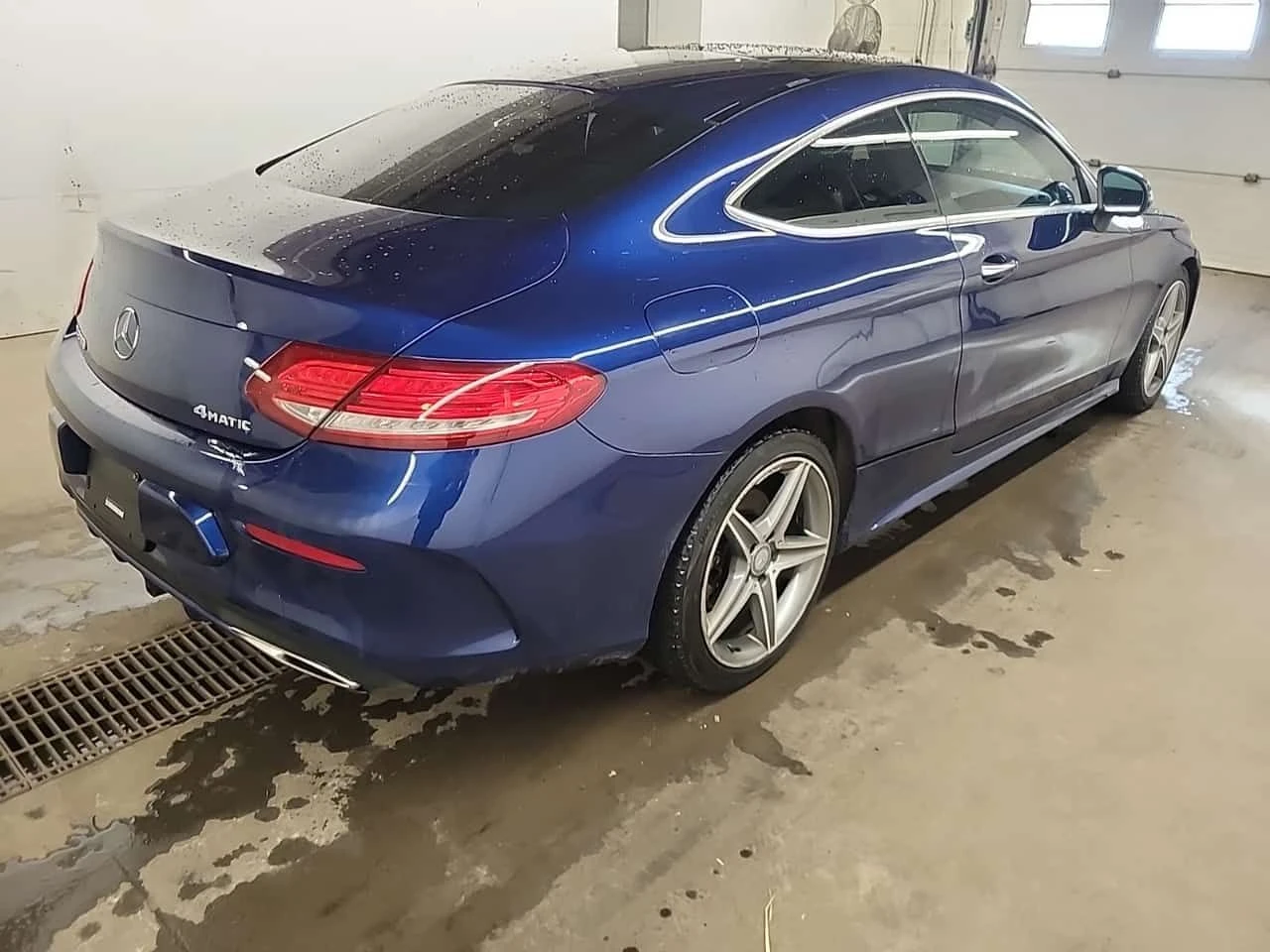 Mercedes-Benz C 300 4matic * AMG-Line * �������� * CARFAX *  | Mobile.bg � ����������� 3