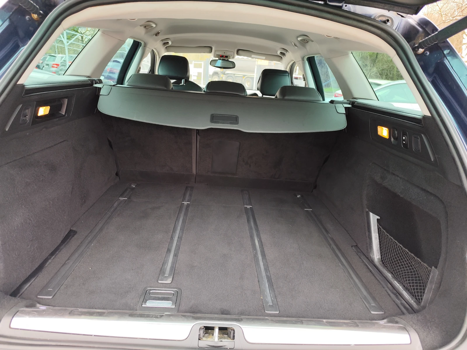 Citroen C5 2.7HDi* АВТОМАТИК* NAVI* XENON* КОЖА* , снимка 14 - Автомобили и джипове - 54076542