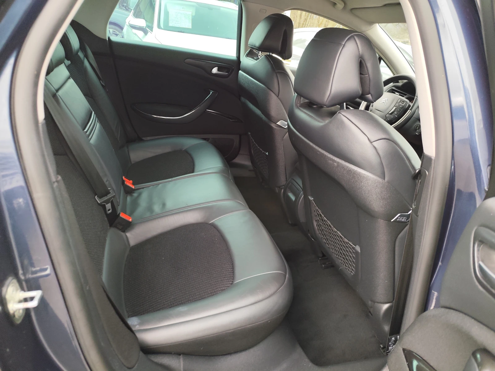 Citroen C5 2.7HDi* АВТОМАТИК* NAVI* XENON* КОЖА* , снимка 11 - Автомобили и джипове - 54076542