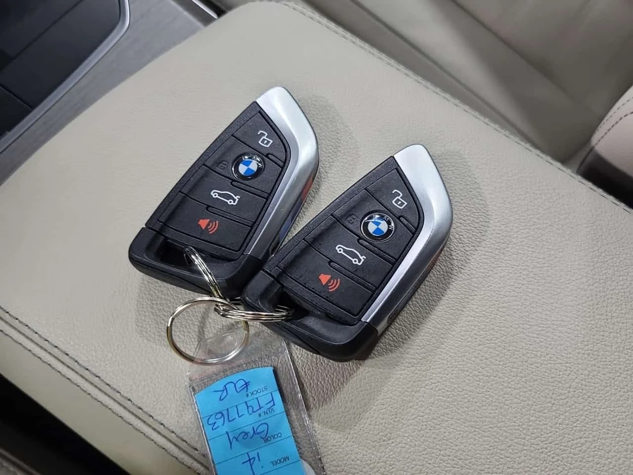 BMW i4 M50 XDRIVE  CARFAX | Mobile.bg � ����������� 8