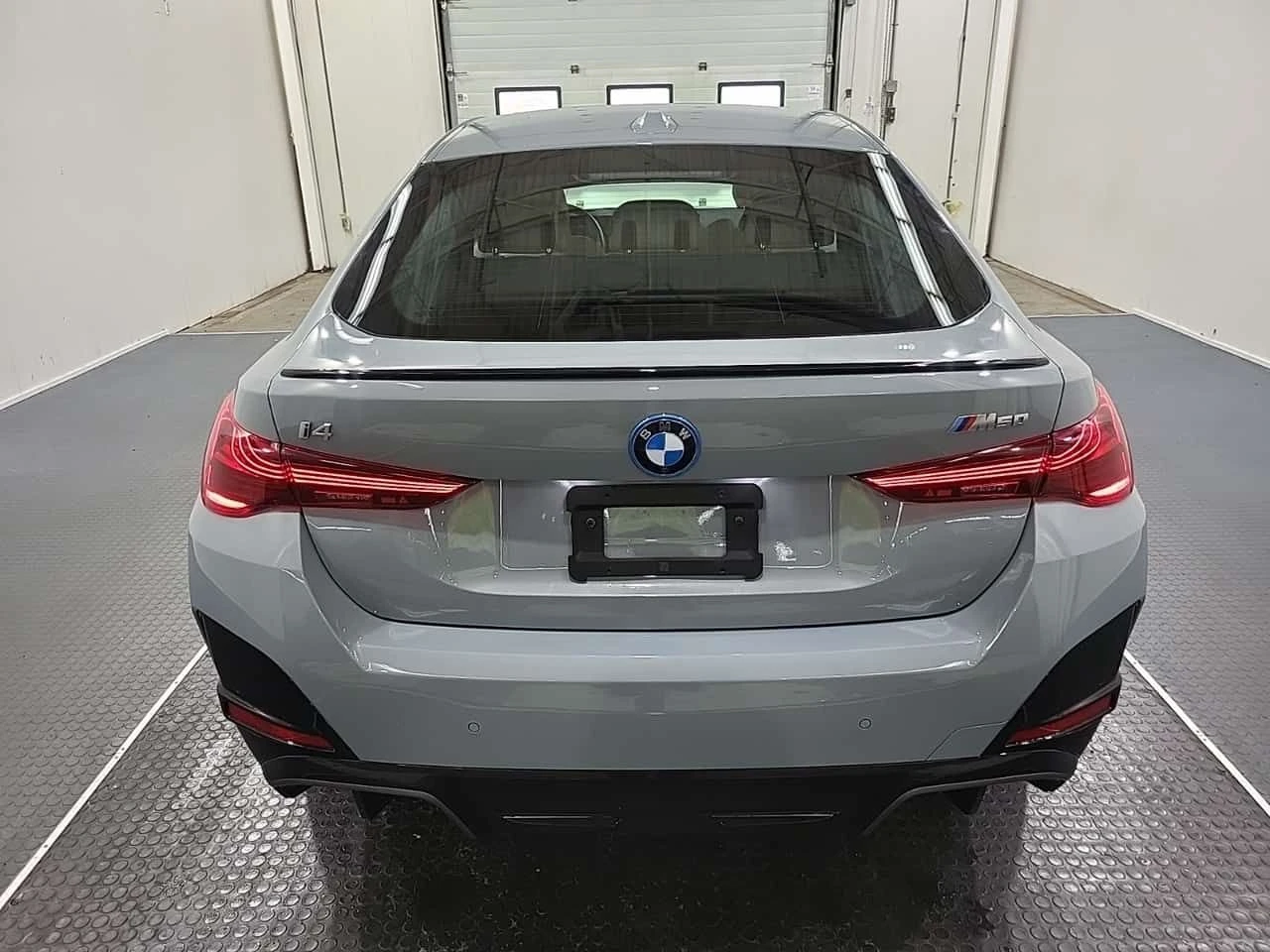 BMW i4 M50 XDRIVE  CARFAX | Mobile.bg � ����������� 17