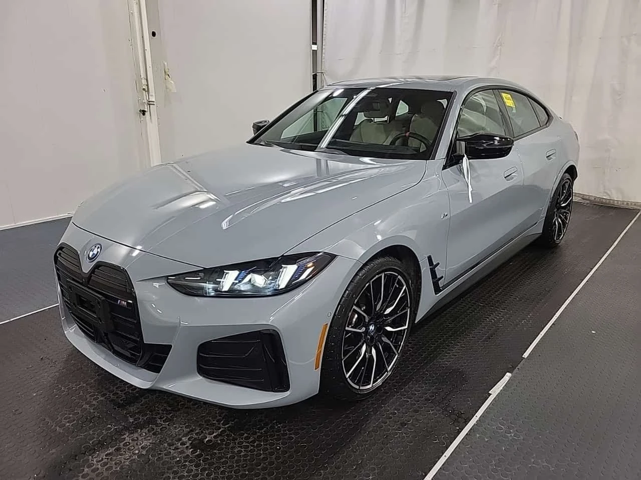 BMW i4 M50 XDRIVE  CARFAX | Auto.bg — изображение 1