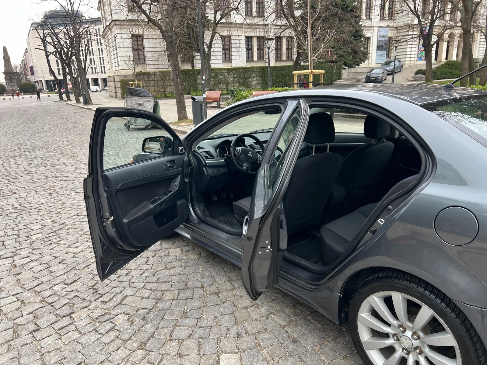 Mitsubishi Lancer | Mobile.bg � ����������� 10