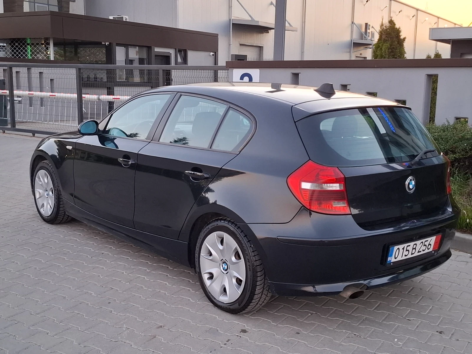 BMW 120 2.0D* (143��)* FACELIFT* * ��� ����* *  | Mobile.bg � ����������� 5