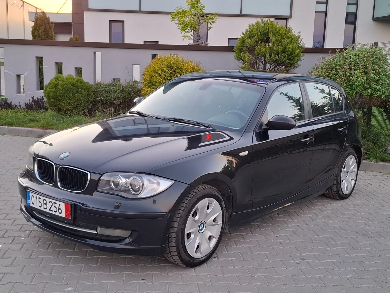 BMW 120 2.0D* (143��)* FACELIFT* * ��� ����* *  | Mobile.bg � ����������� 3