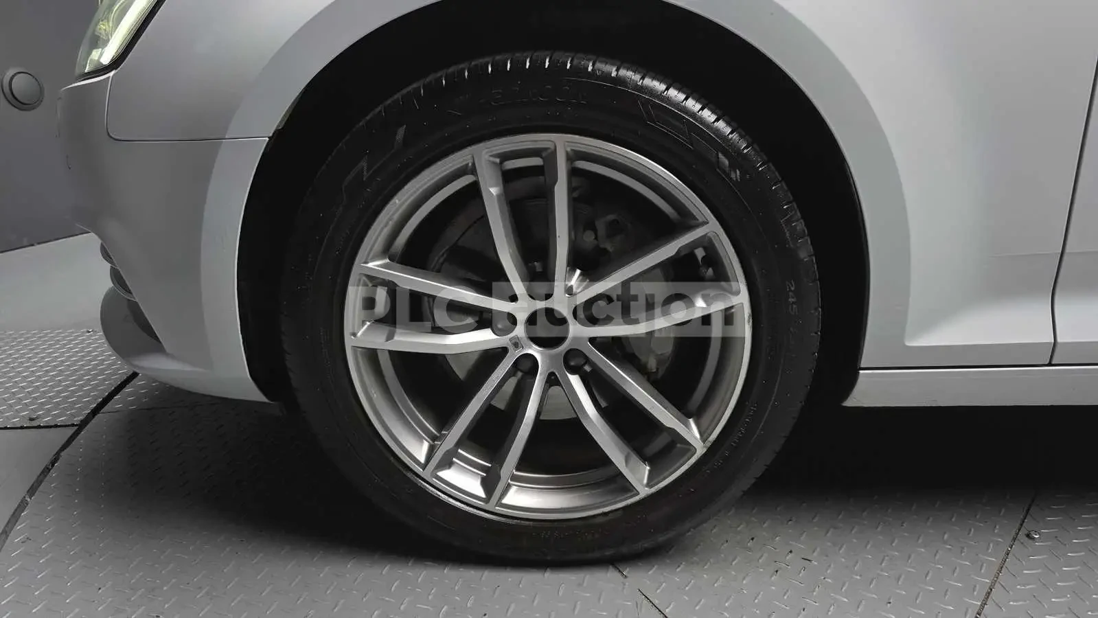 Audi A4 40TDI| S-TRONIC| ЕЛ.СЕДАЛКИ| ВКЛ.ТЕХНОТЕСТ, снимка 5 - Автомобили и джипове - 54633611