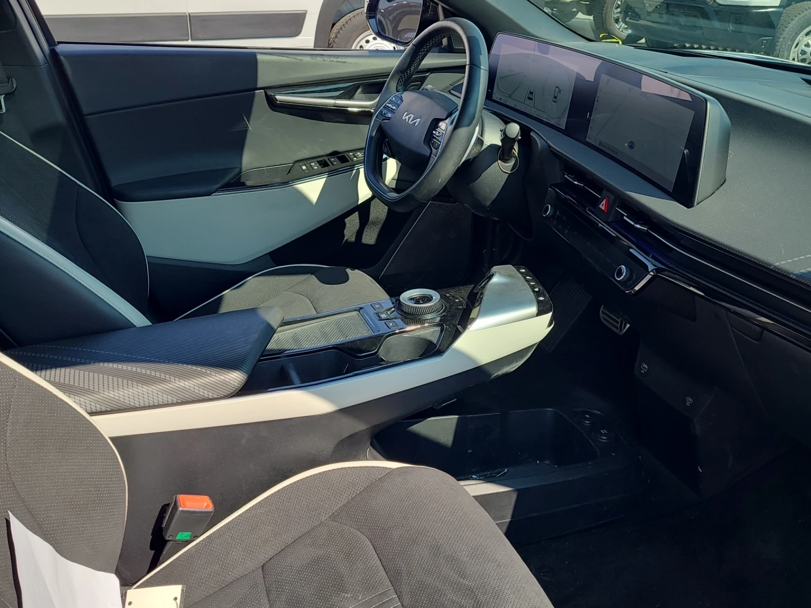 Kia EV6 * GT* LINE* AWD* , снимка 12 - Автомобили и джипове - 55376264