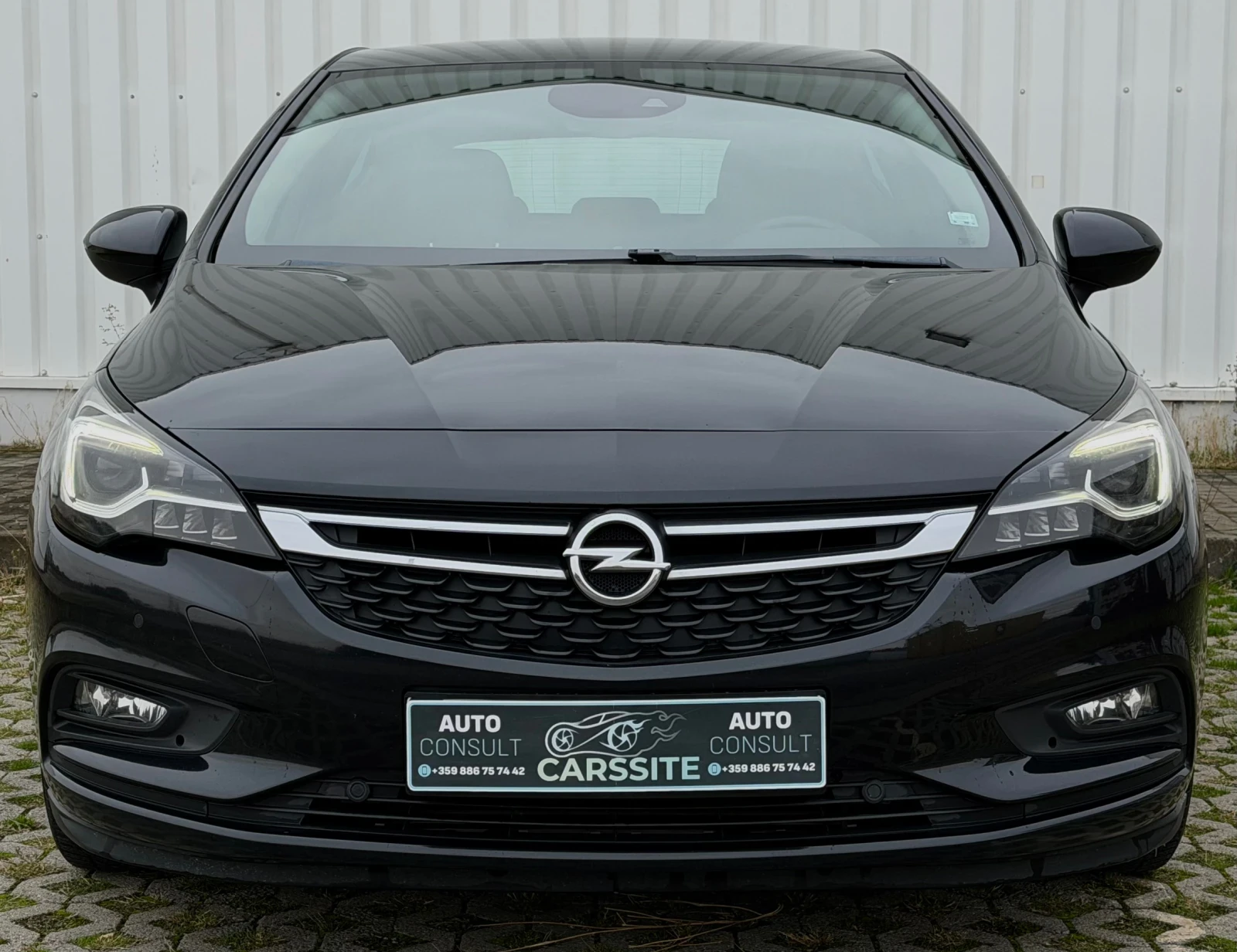 Opel Astra 1.6CDTI/ULTIMATE/FULL LED/KAMERA/DISTRONIC/TOP, снимка 2 - Автомобили и джипове - 56726968