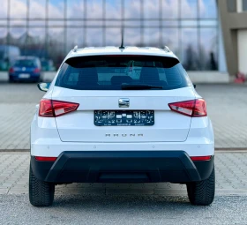 Seat Arona 1.6TDi~95hp~АВТОМАТ~DISTRONIK~NAVI~112000км!!, снимка 5