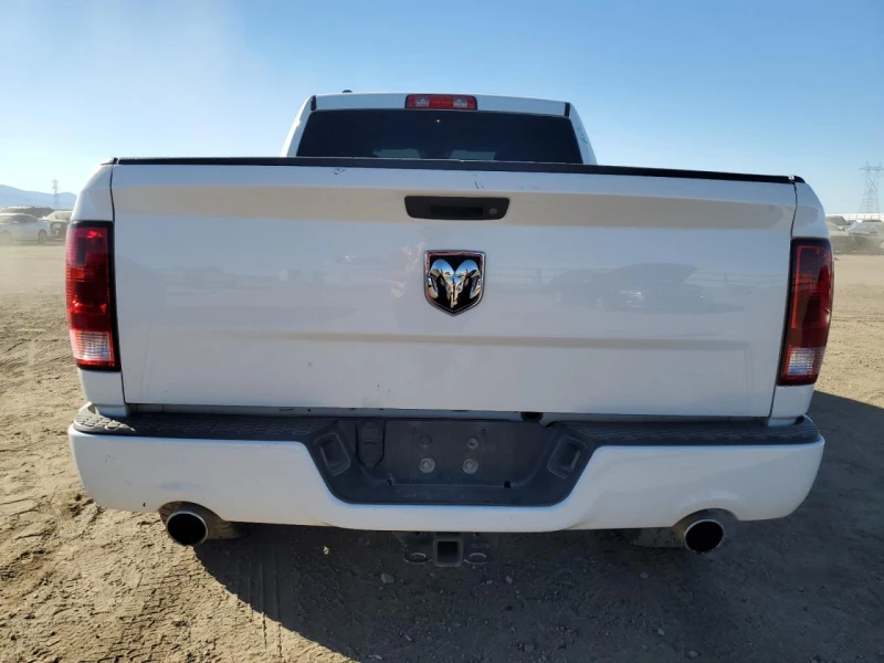 Dodge RAM 1500 ST 5.7 V8 395кс, снимка 6 - Автомобили и джипове - 48320432