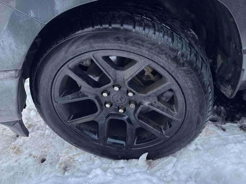 Dodge RAM 1500 * Sport * CARFAX * БЕЗ ПЪРВОНАЧАЛНА ВНОСКА, снимка 7 - Автомобили и джипове - 53053244