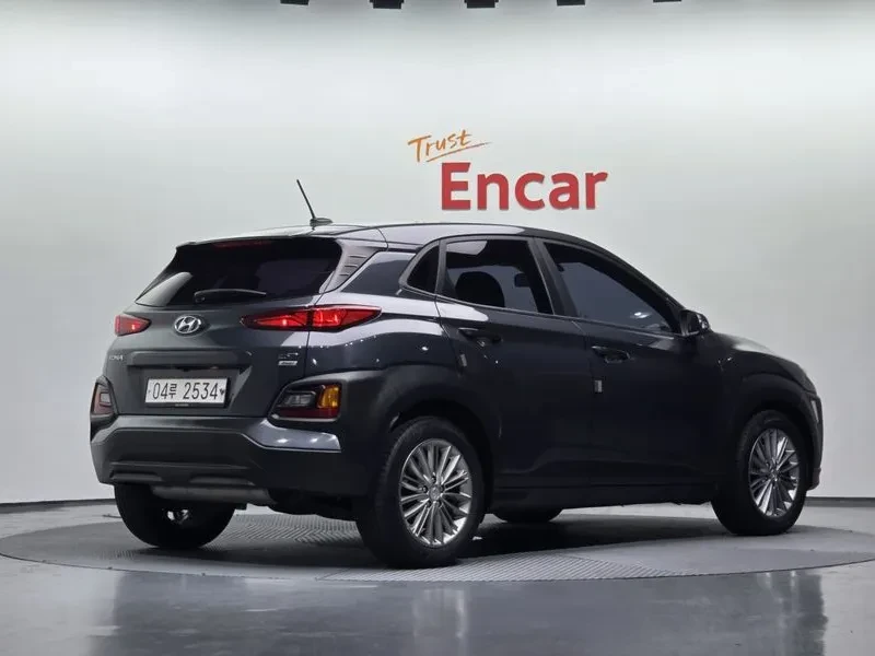 Hyundai Kona 1.6 Turbo 4Wd Smart, снимка 4 - Автомобили и джипове - 54998207