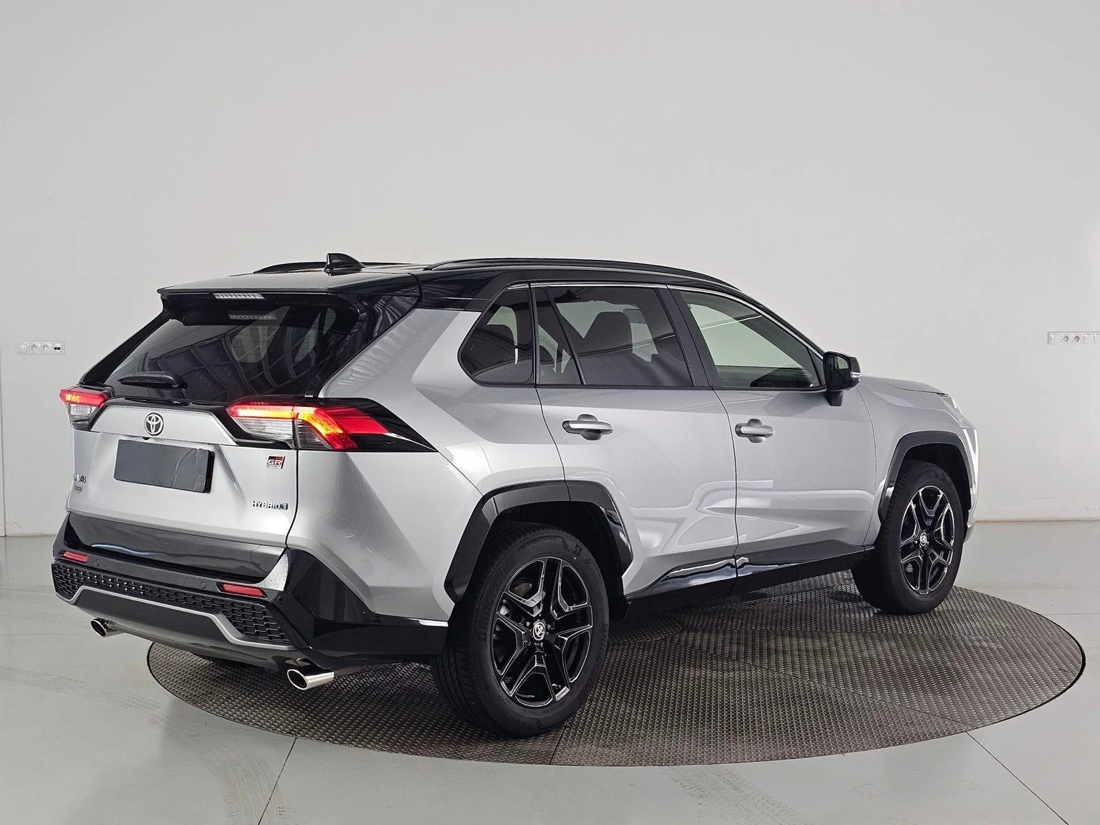 Toyota Rav4 2.5 HEV GR SPORT  4x4 | 360º  | TOP  | Mobile.bg   2