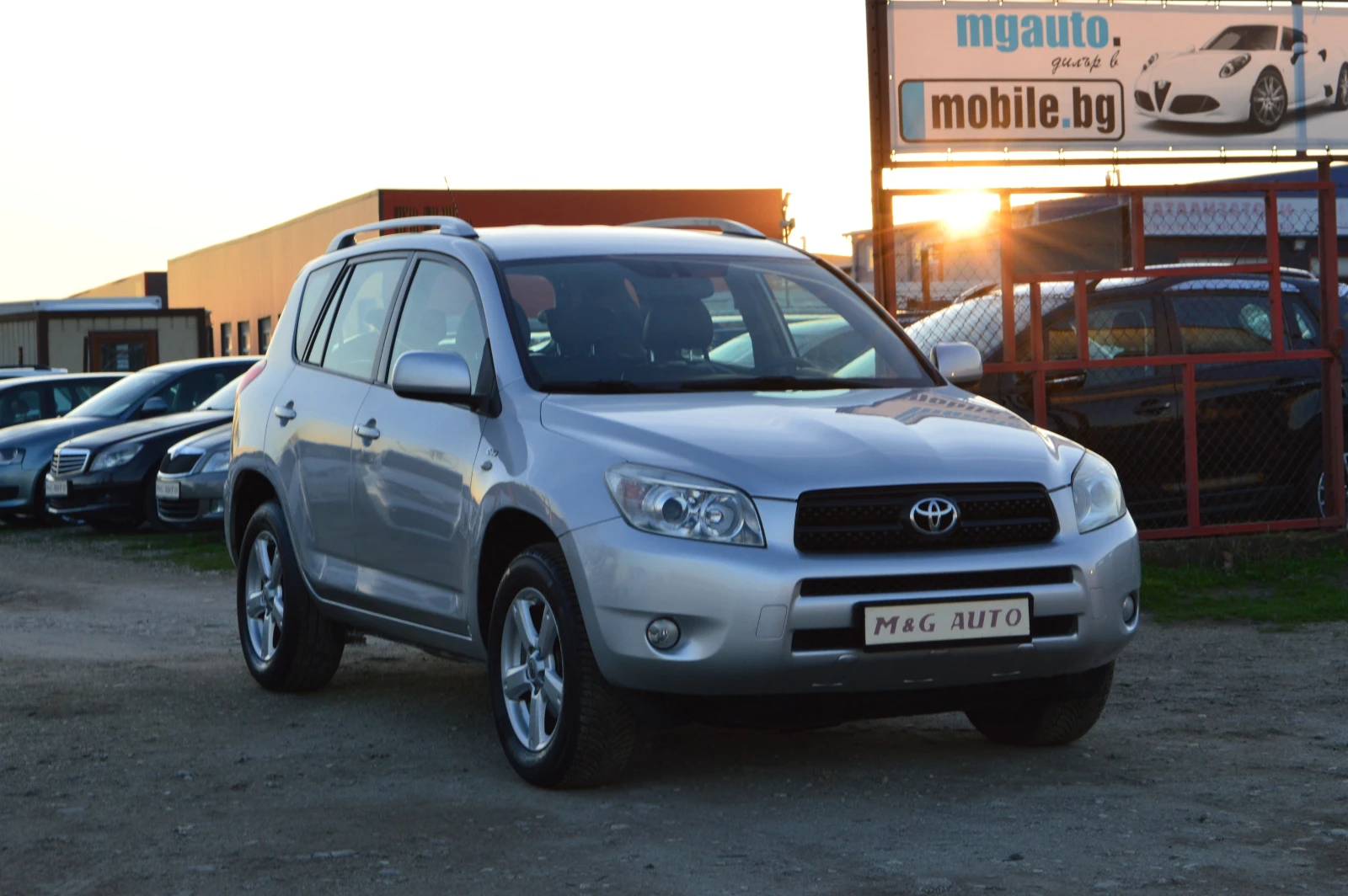 Toyota Rav4 2.2D4D-LUXURY-136k.c. | Mobile.bg � ����������� 3